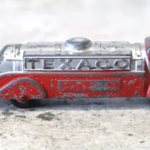 TOOTSIETOY ビンテージ トラックミニカー TEXACO