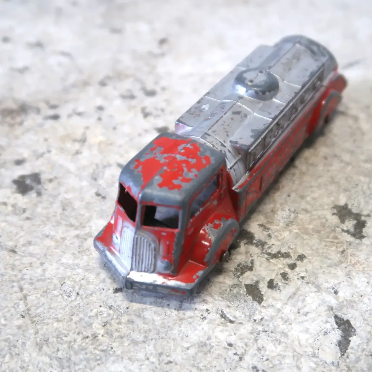 TOOTSIETOY ビンテージ トラックミニカー TEXACO