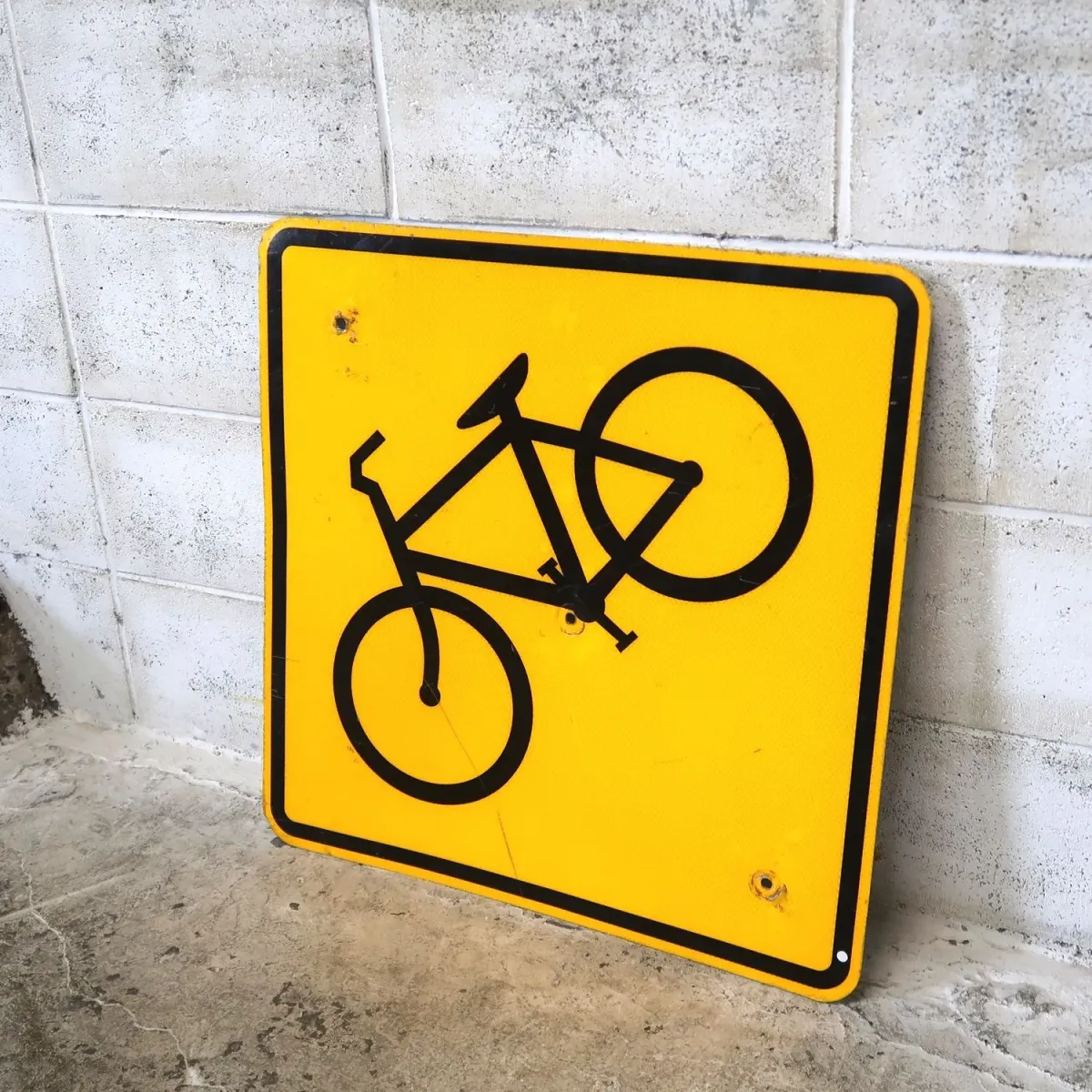 BIKE LANE ロードサイン