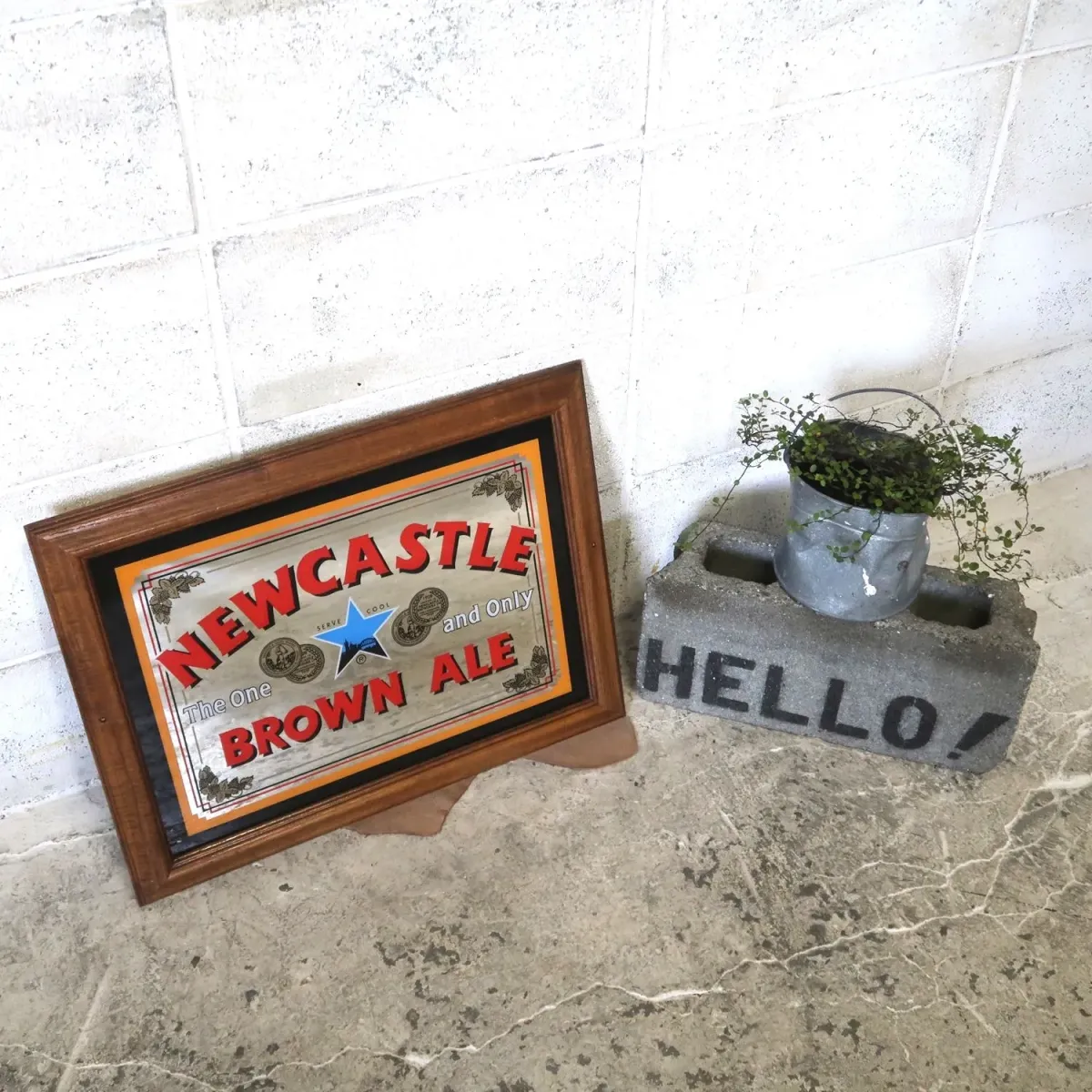 NEWCASTLE ビンテージ パブミラー