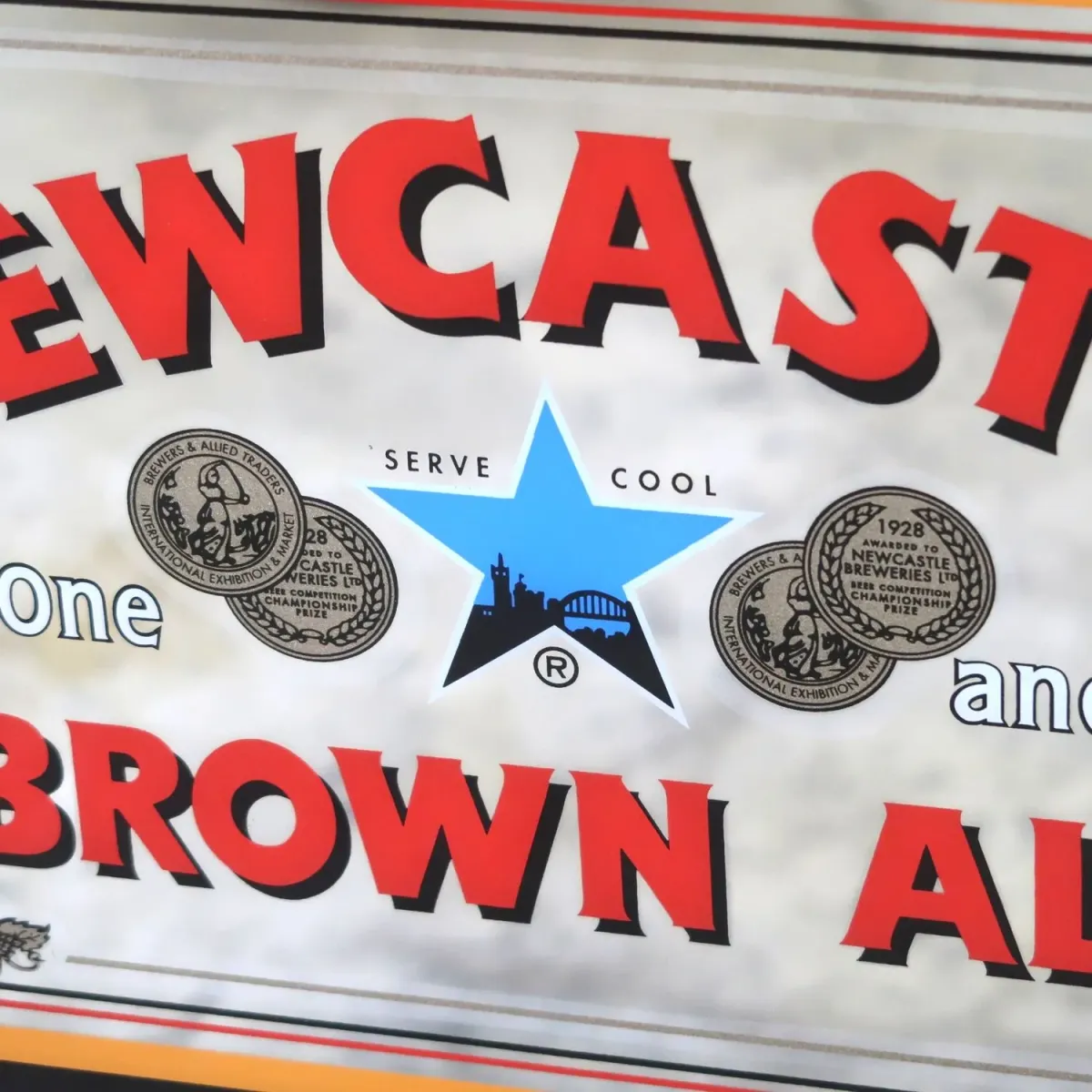 NEWCASTLE ビンテージ パブミラー