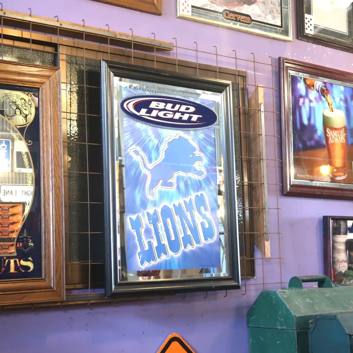 BUD LIGHT×Detroit Lions 大型パブミラー