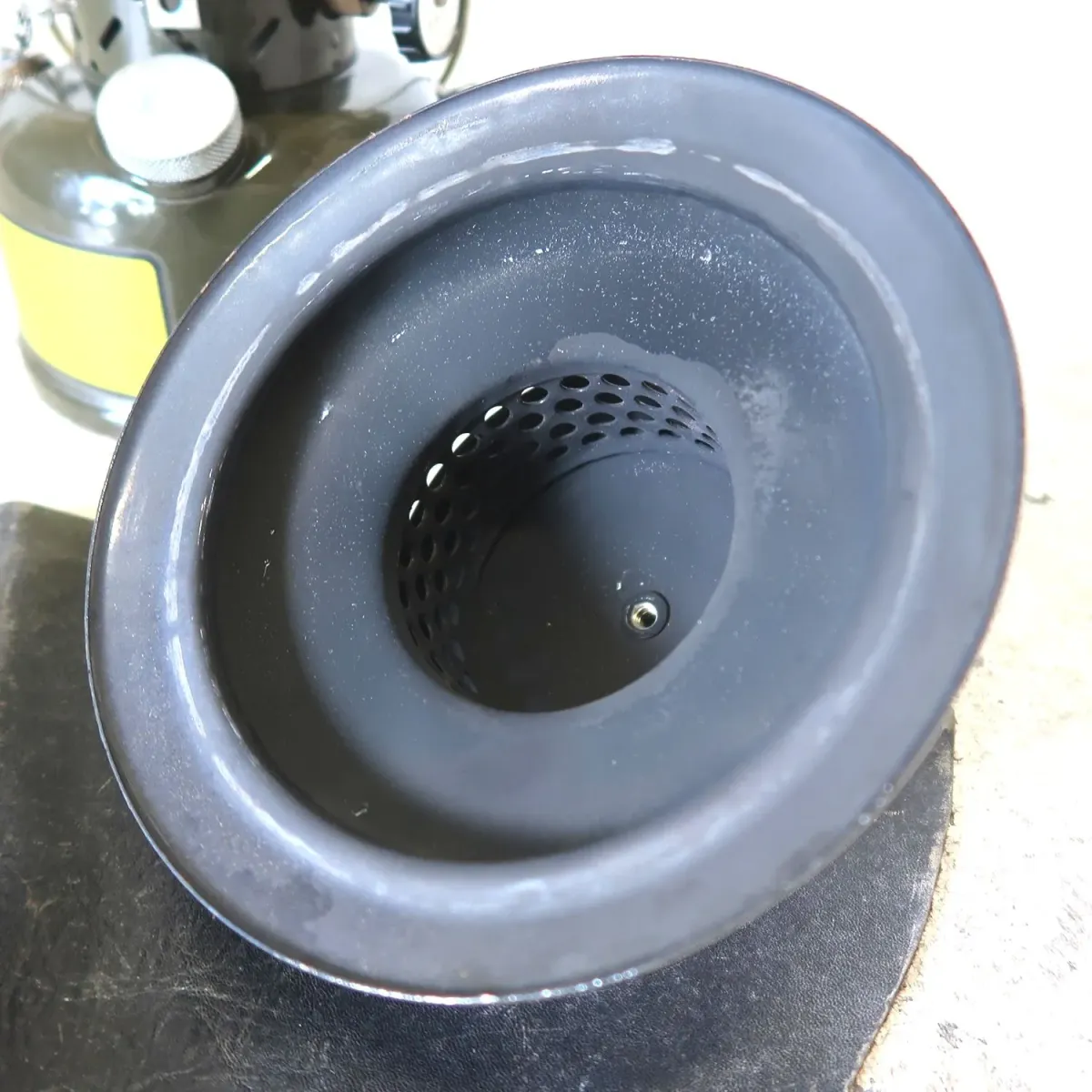 77年製 ARMSTRONG社 ビンテージ ミリタリーランタン 252A