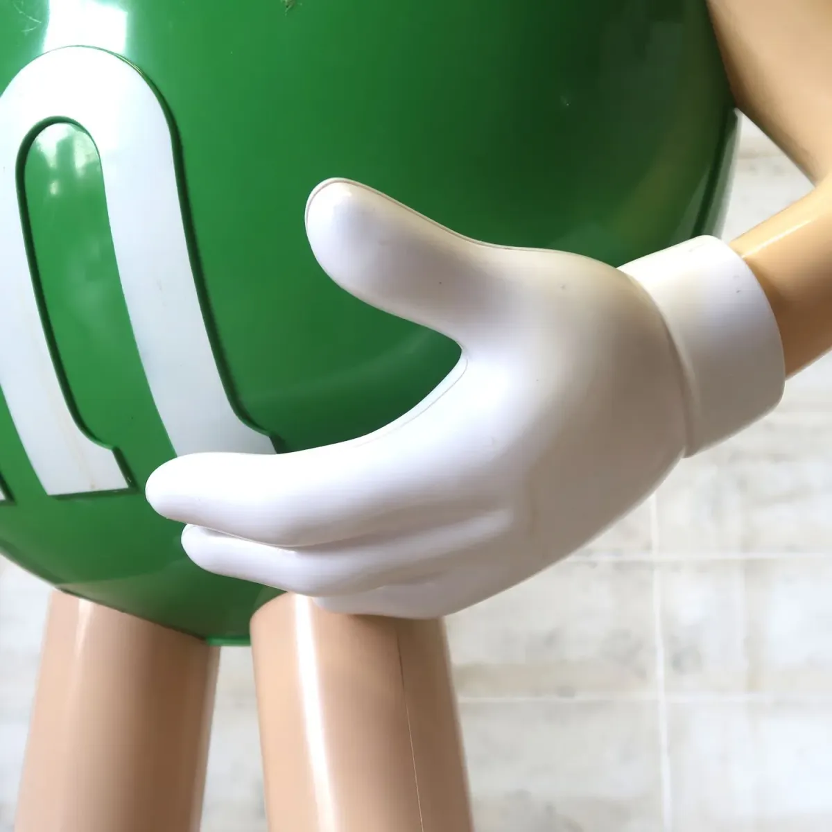 M&M's グリーン 大型 ストアディスプレイ