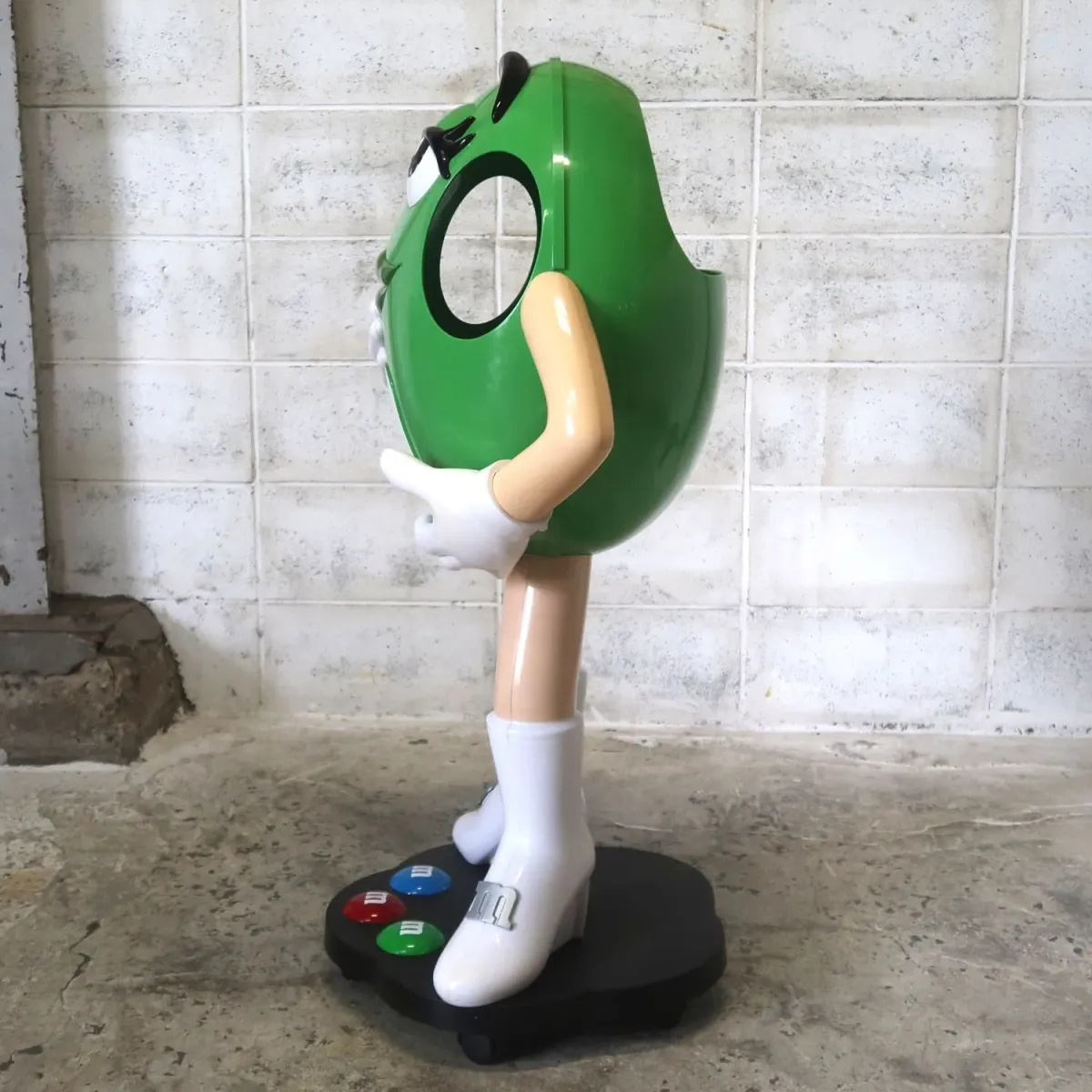 M&M's グリーン 大型 ストアディスプレイ