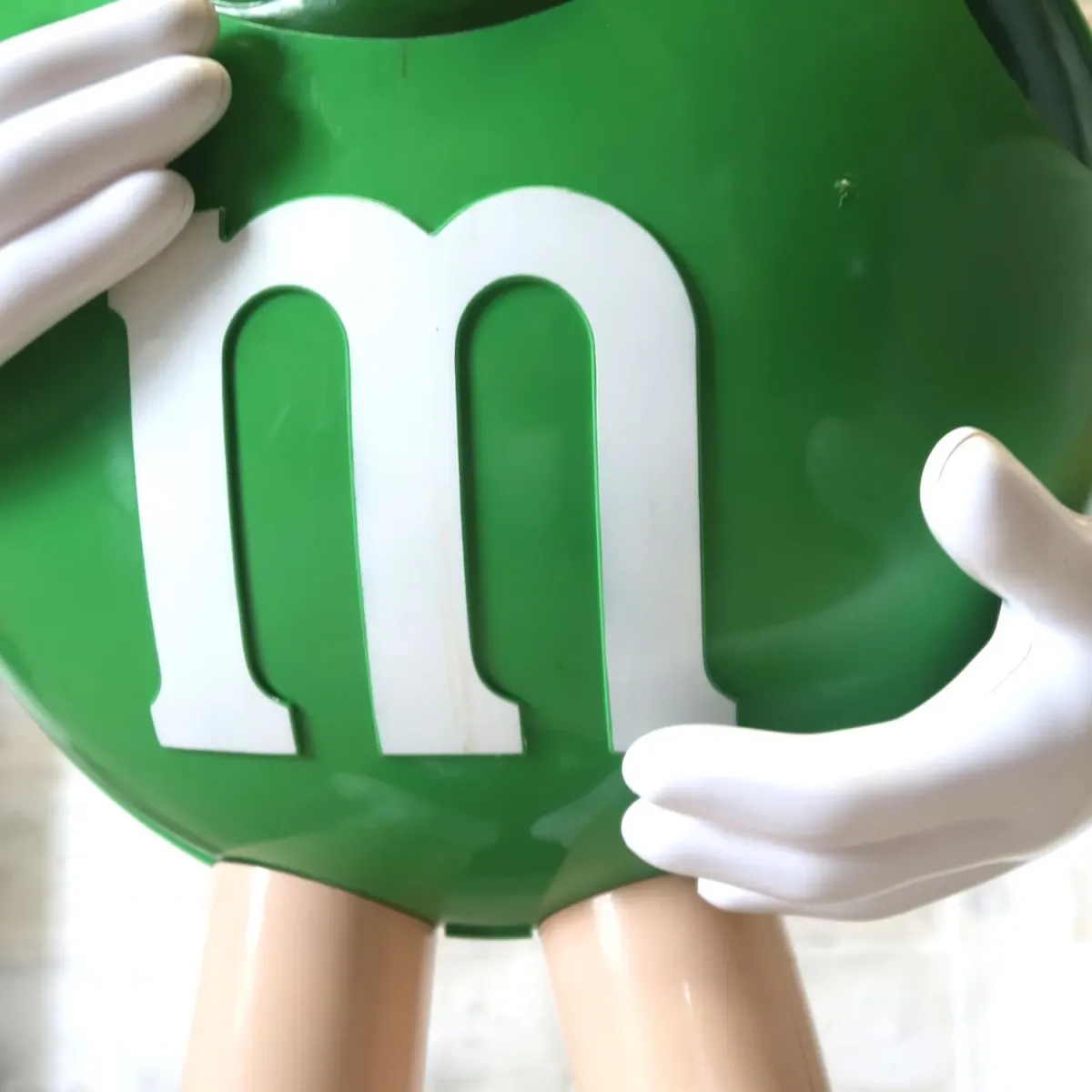 M&M's グリーン 大型 ストアディスプレイ