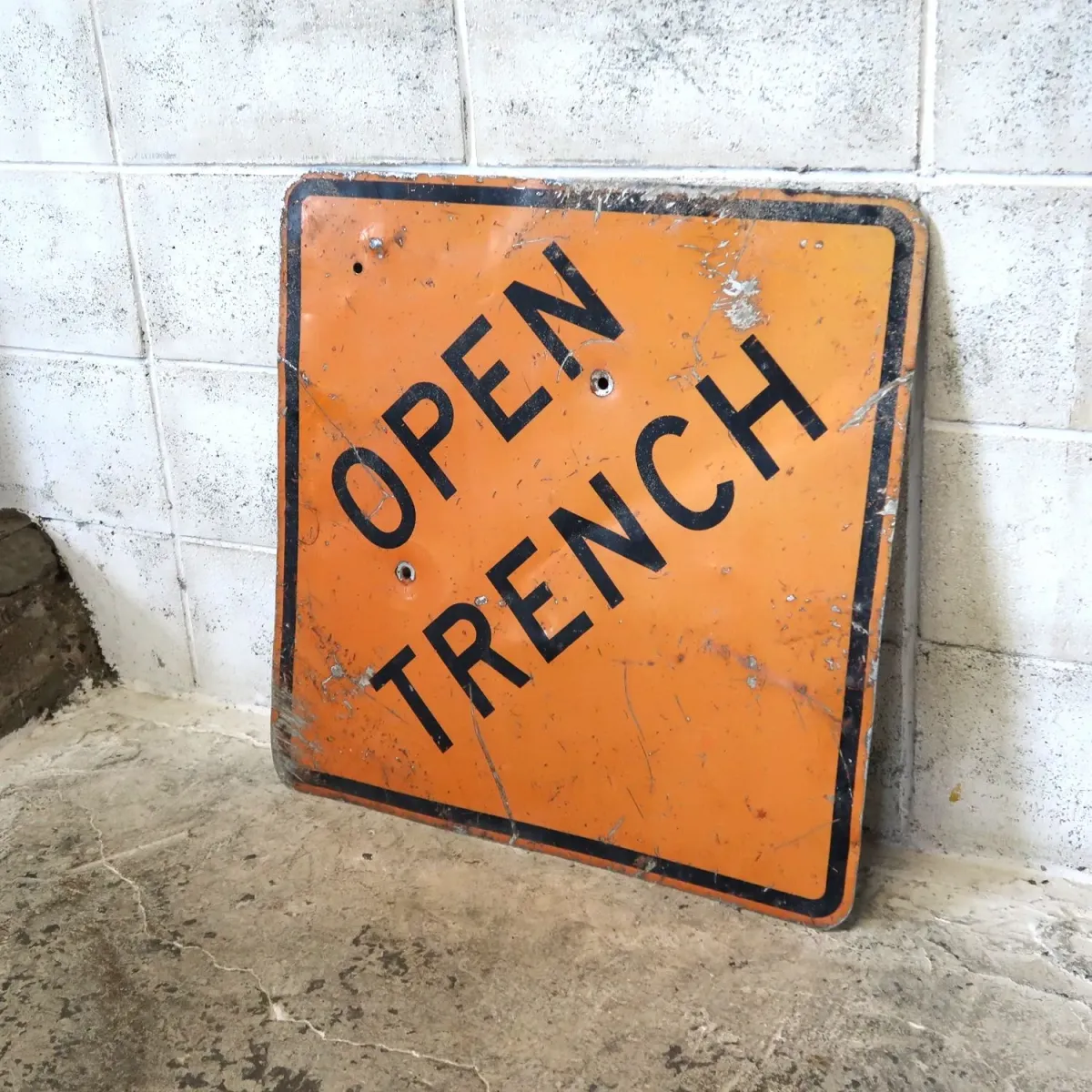 OPEN TRENCN ビンテージ ロードサイン