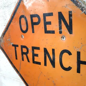 OPEN TRENCN ビンテージ ロードサイン