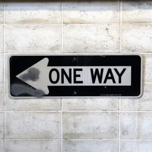 ONE WAY ロードサイン