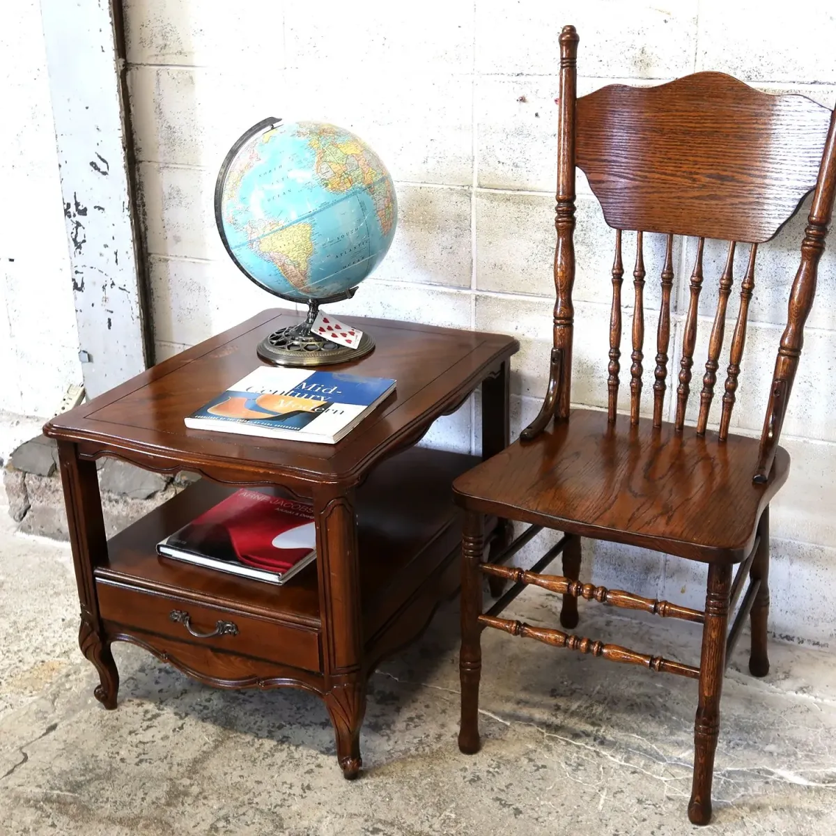 delwood furniture アンティーク サイドテーブル