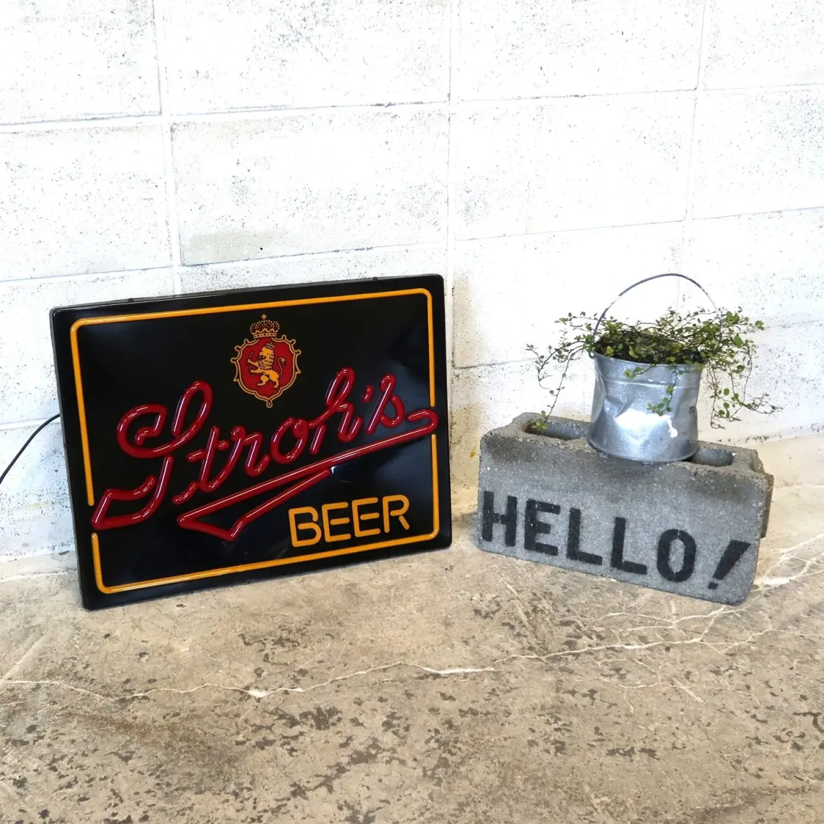 Stroh's BEER ビンテージ ネオンデザイン ライトサイン