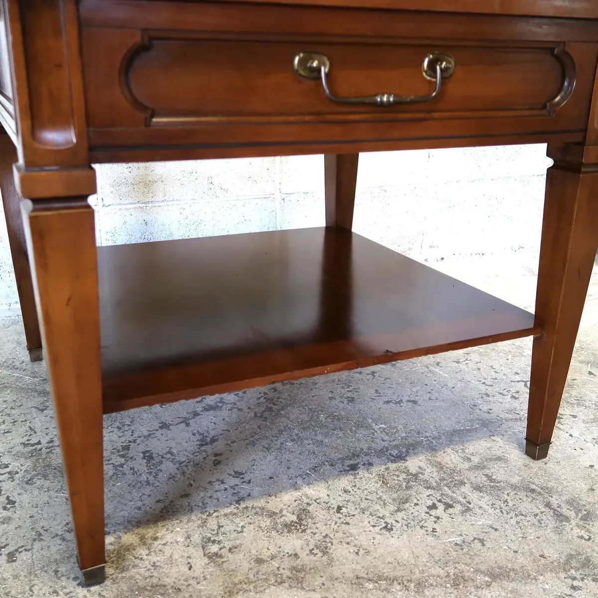 BASSETT FURNITURE アンティーク サイドテーブル