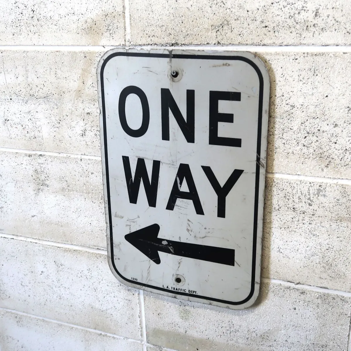 ビンテージ ロードサイン ONE WAY