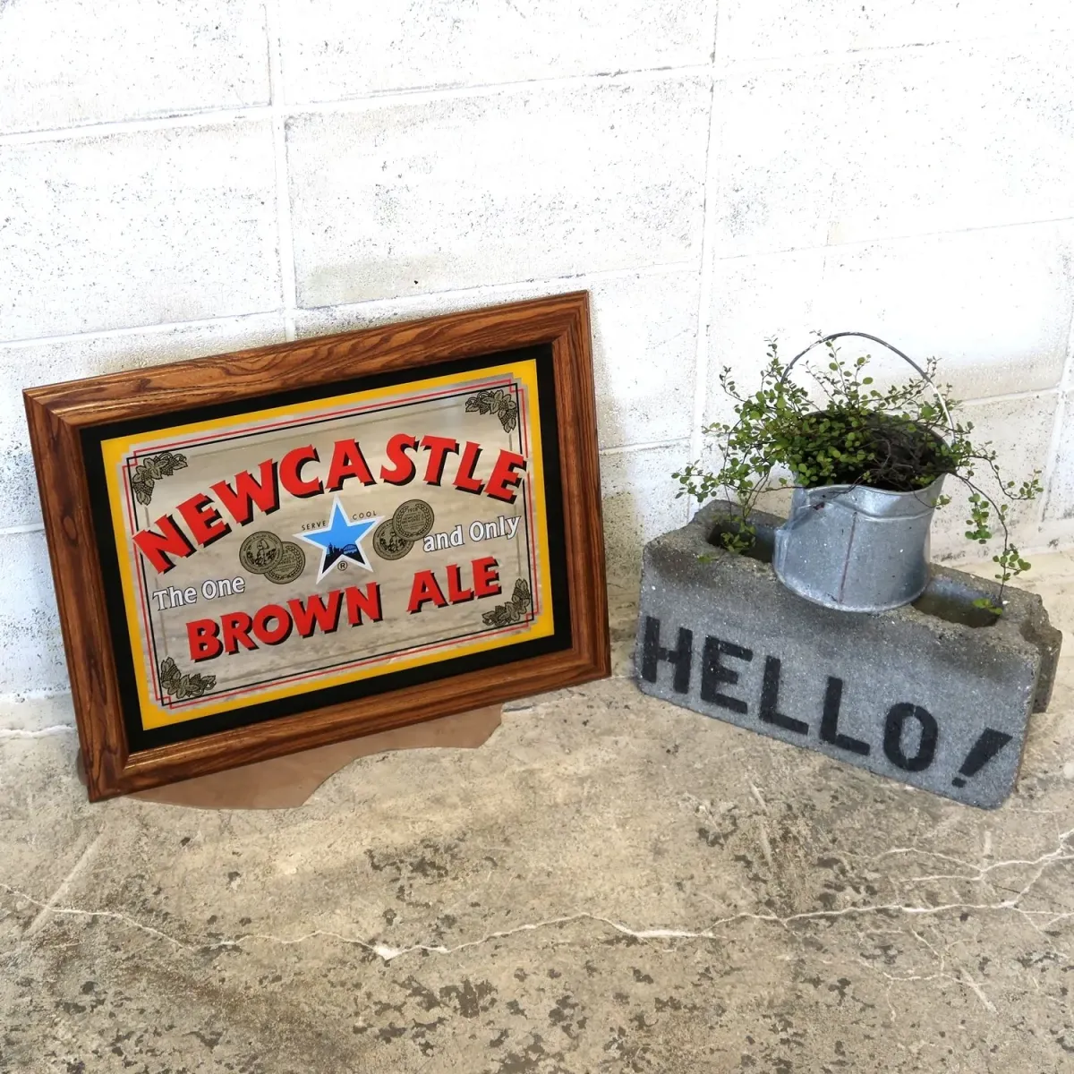 NEWCASTLE ビンテージ パブミラー