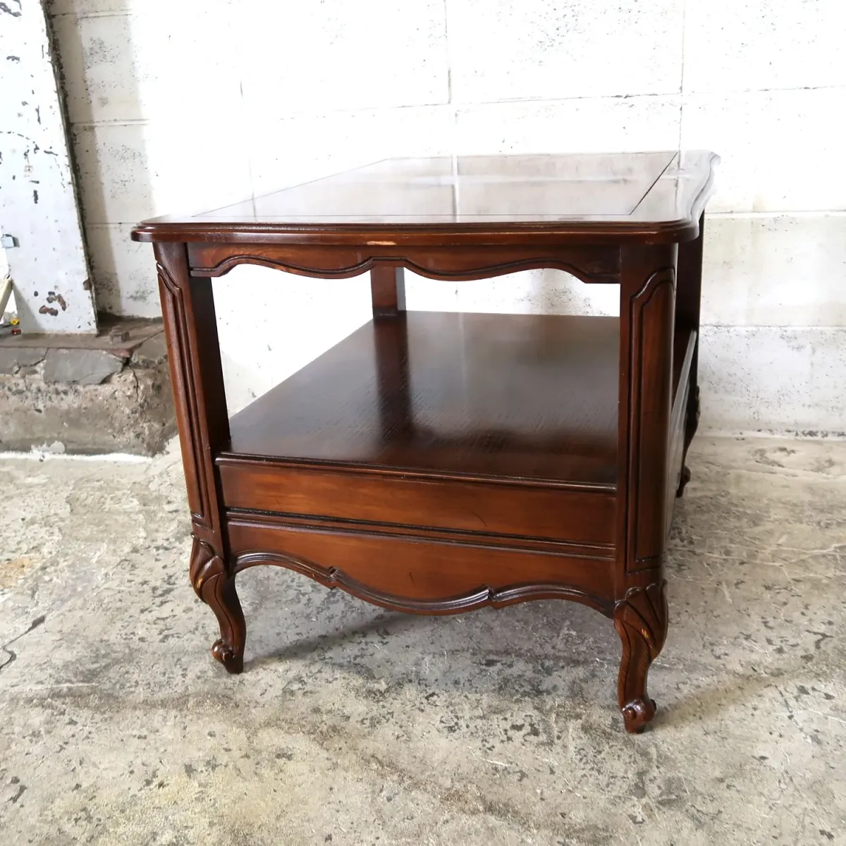 delwood furniture アンティーク サイドテーブル