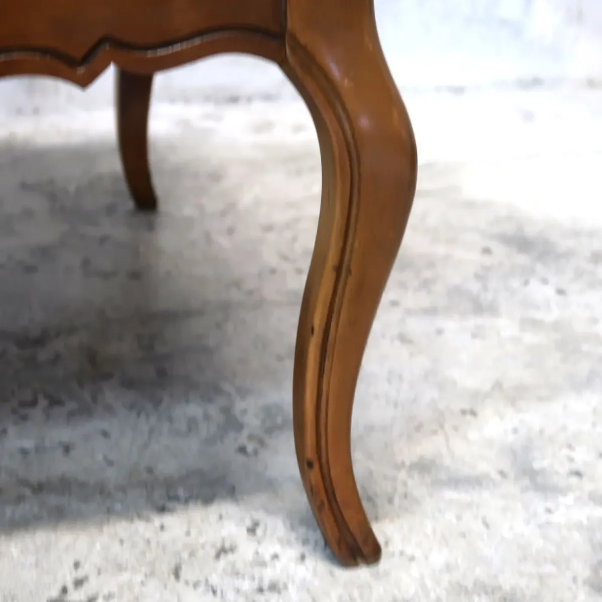 BASSETT FURNITURE アンティーク サイドテーブル
