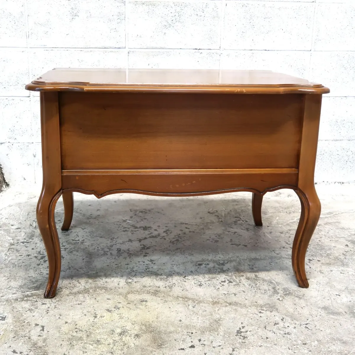 BASSETT FURNITURE アンティーク サイドテーブル