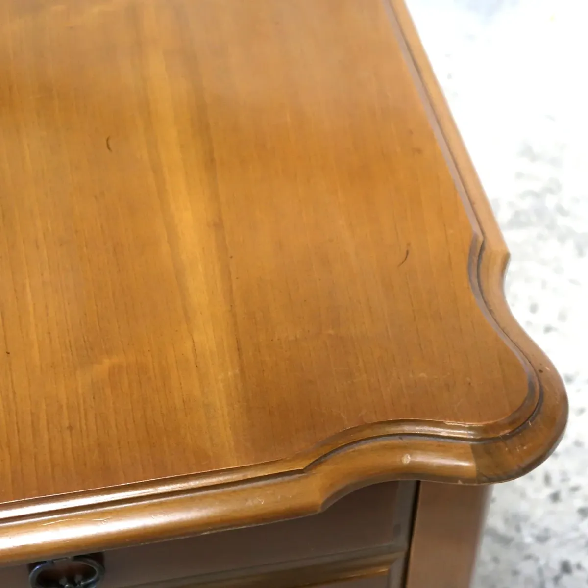 BASSETT FURNITURE アンティーク サイドテーブル