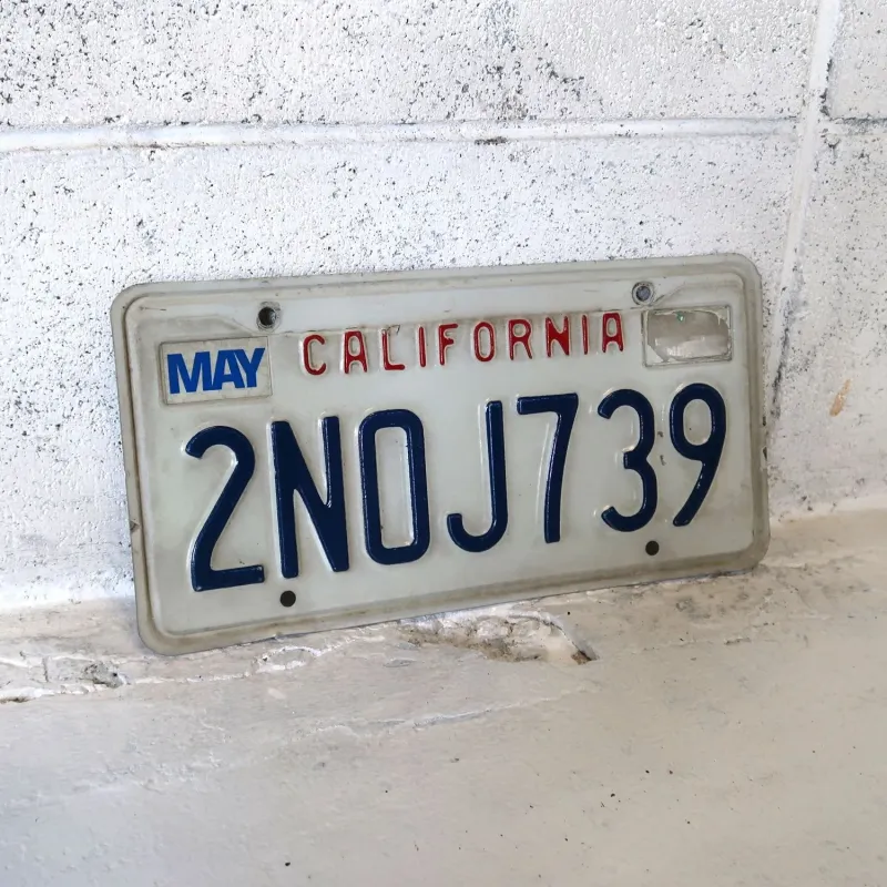 CALIFORNIA USEDナンバープレート
