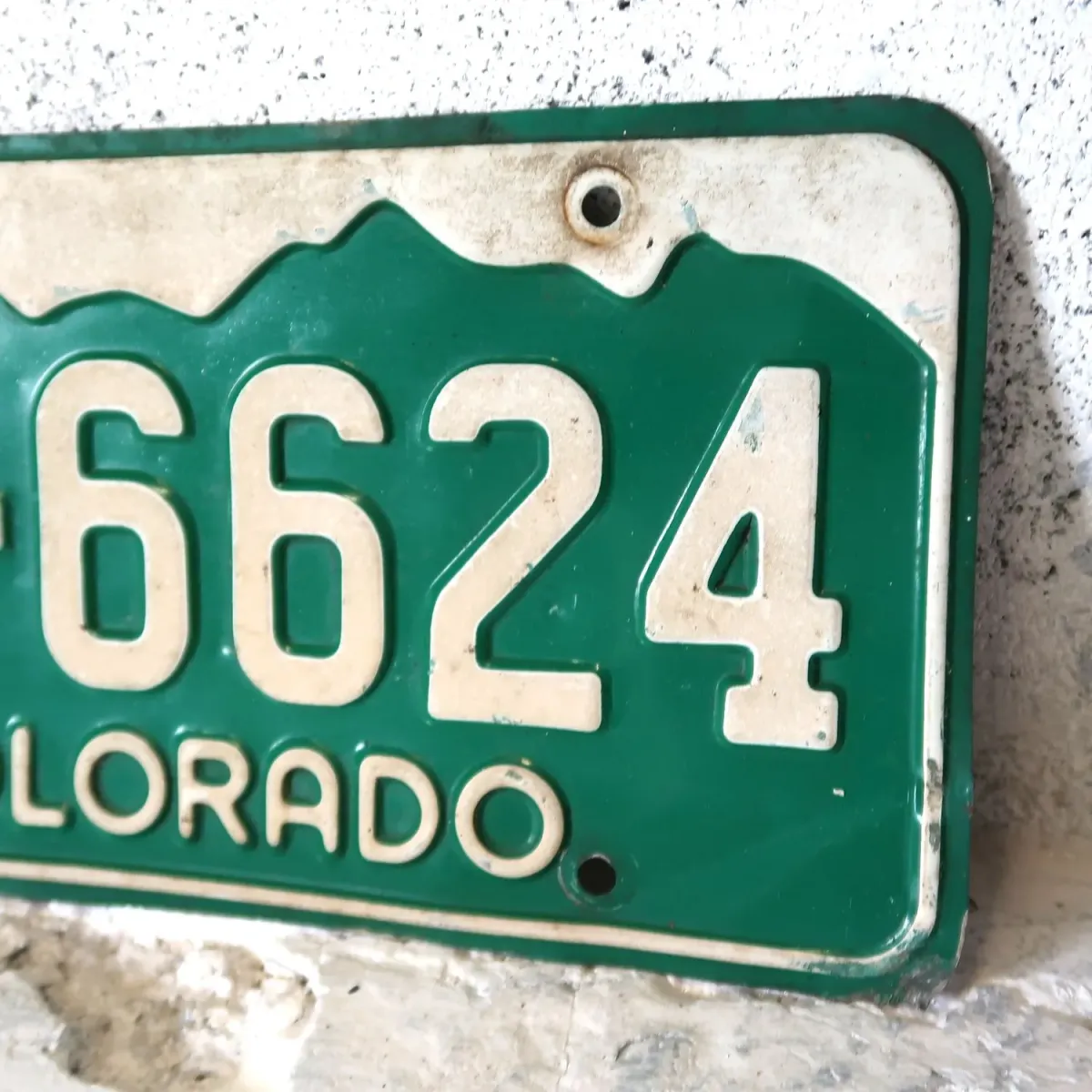 COLORADO USEDナンバープレート