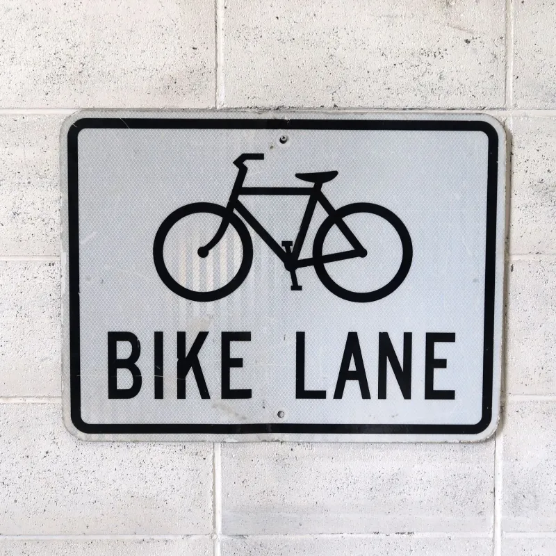 BIKE LANE ロードサイン