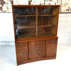 50's STANLEY FURNITURE アンティーク カップボード