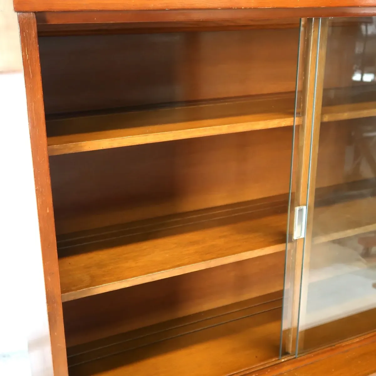 50's STANLEY FURNITURE アンティーク カップボード