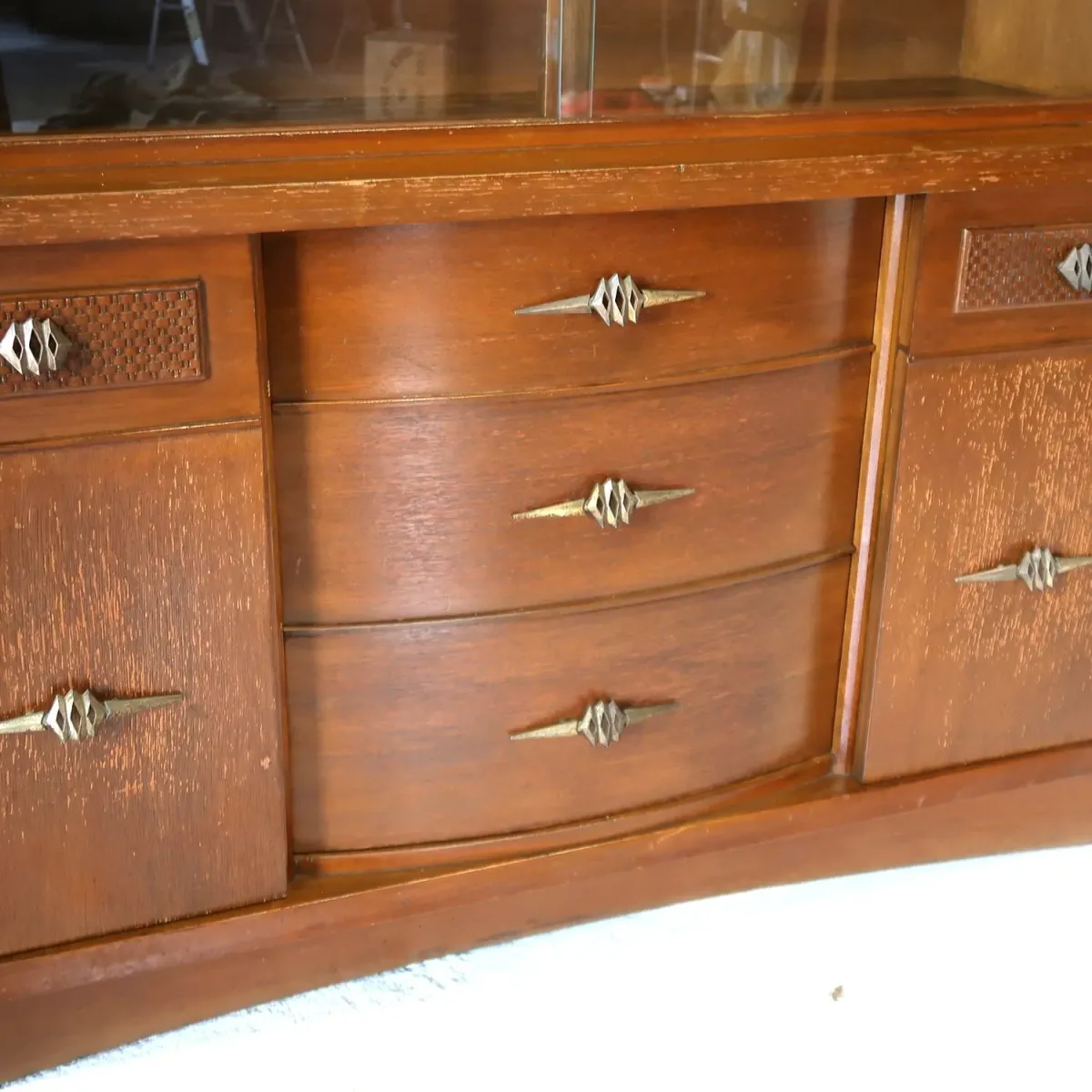 50's STANLEY FURNITURE アンティーク カップボード