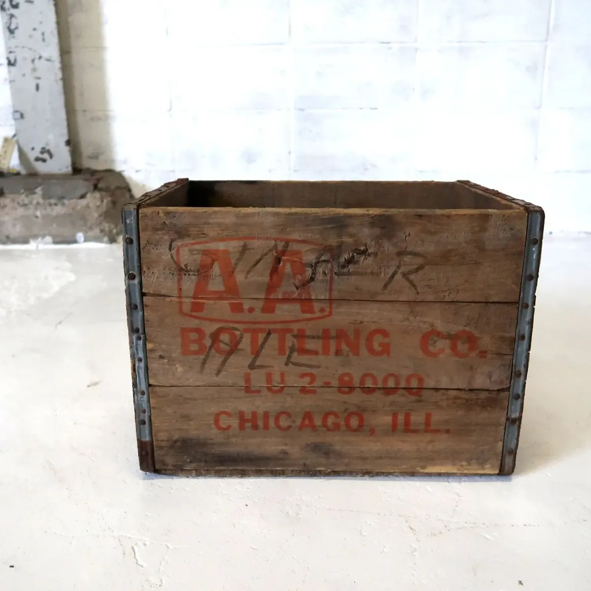 A.A. BOTTLING ビンテージ ウッドボックス