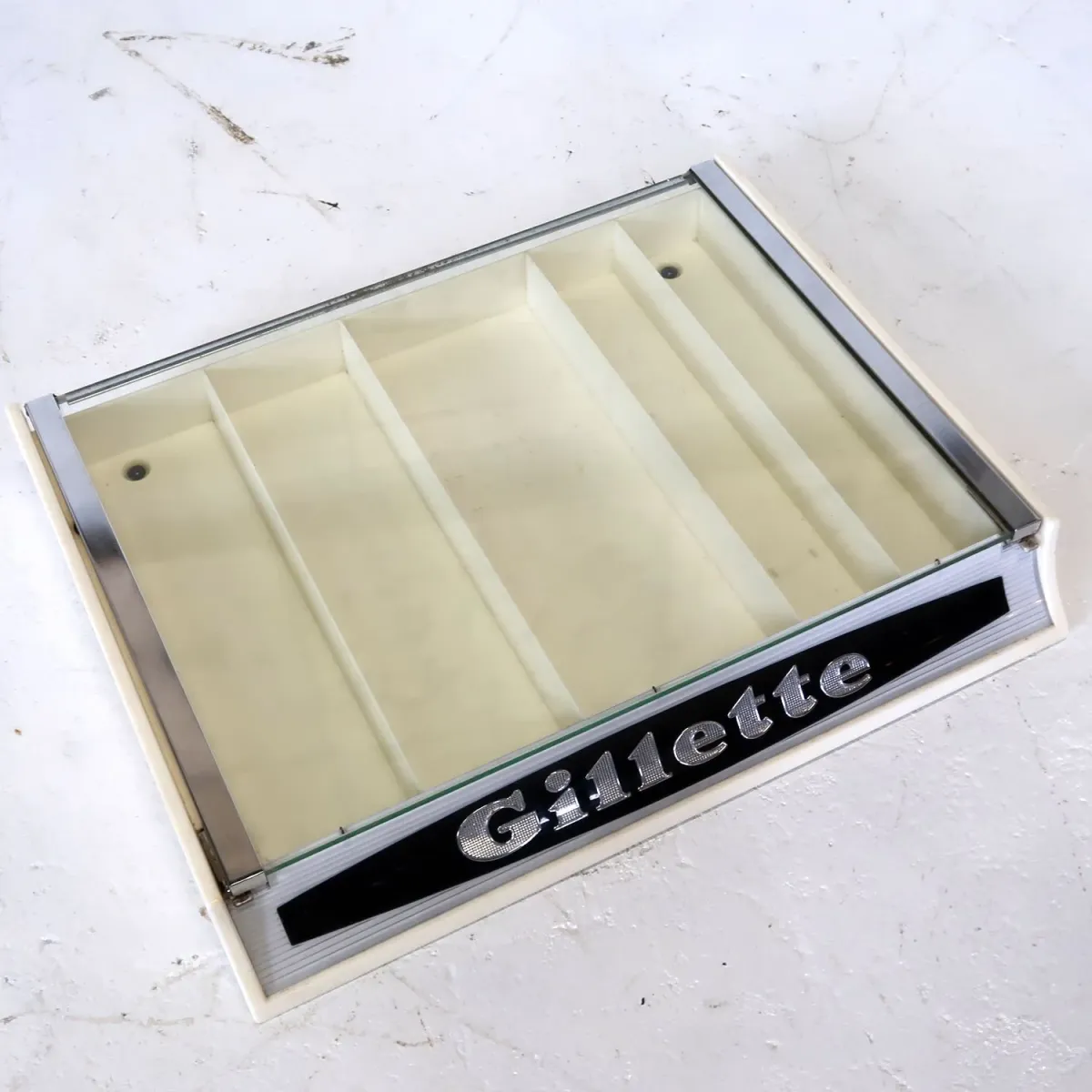 Gillette ビンテージ ショーケース