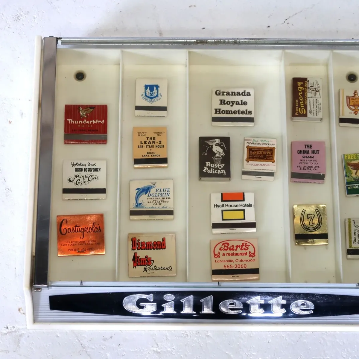 Gillette ビンテージ ショーケース
