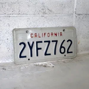 CALIFORNIA USEDナンバープレート