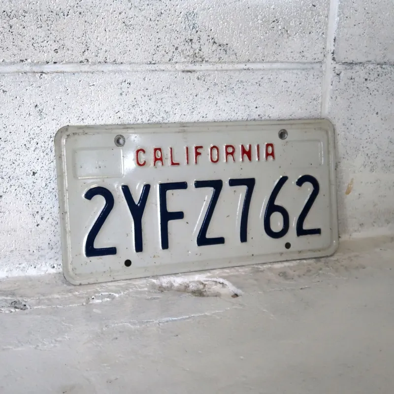 CALIFORNIA USEDナンバープレート