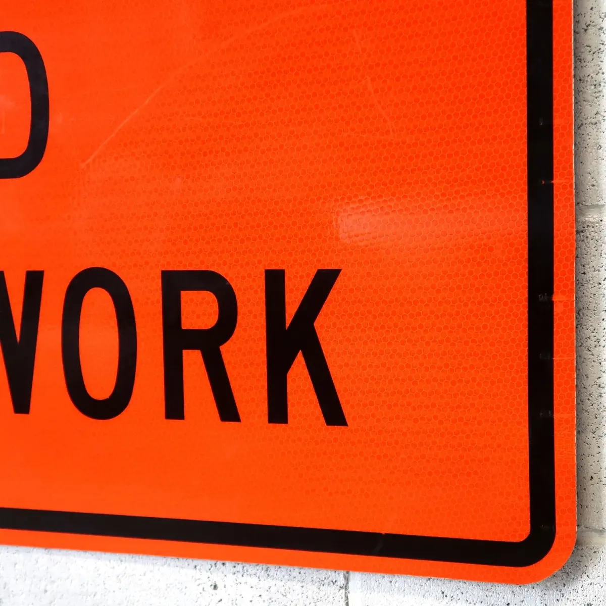 END ROAD WORK ロードサイン