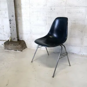 ビンテージ イームズチェア