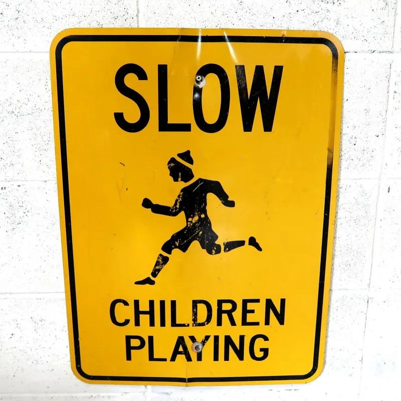 SLOW CHILDREN PLAYING ビンテージ ロードサイン