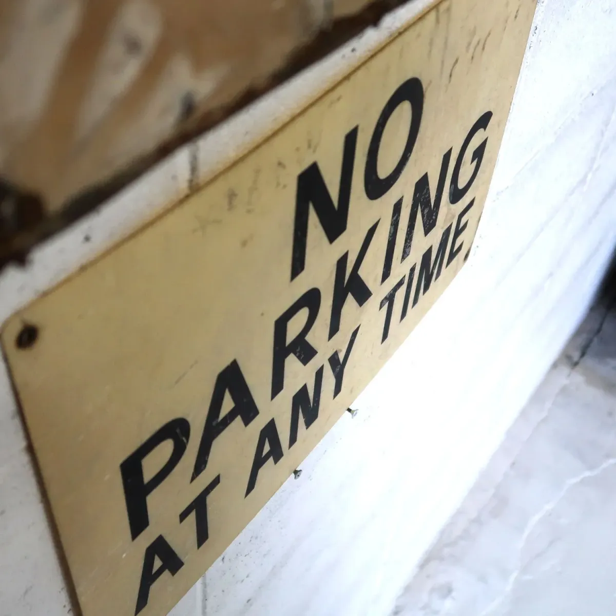 NO PARKING ロードサイン ファイバー製