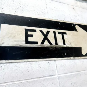 EXIT ビンテージ ロードサイン