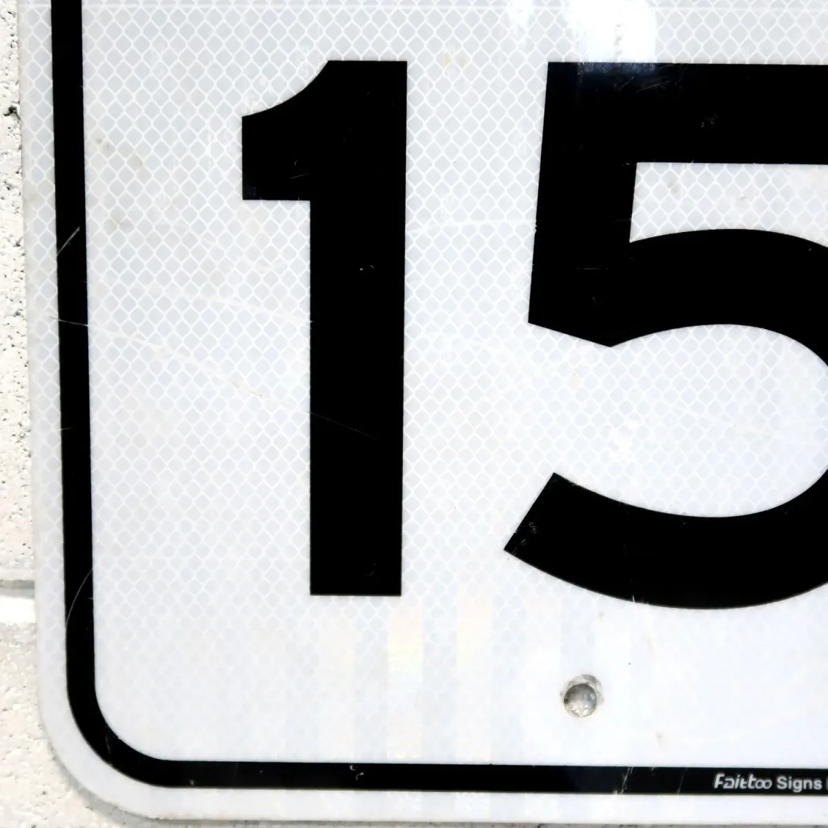 ロードサイン SPEED LIMIT 15