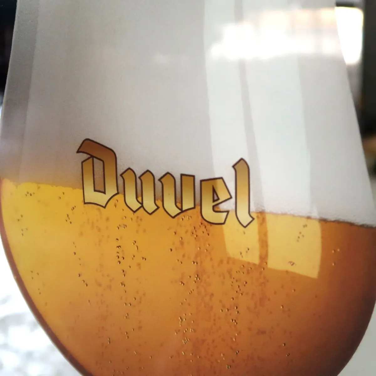 Duvel パブミラー