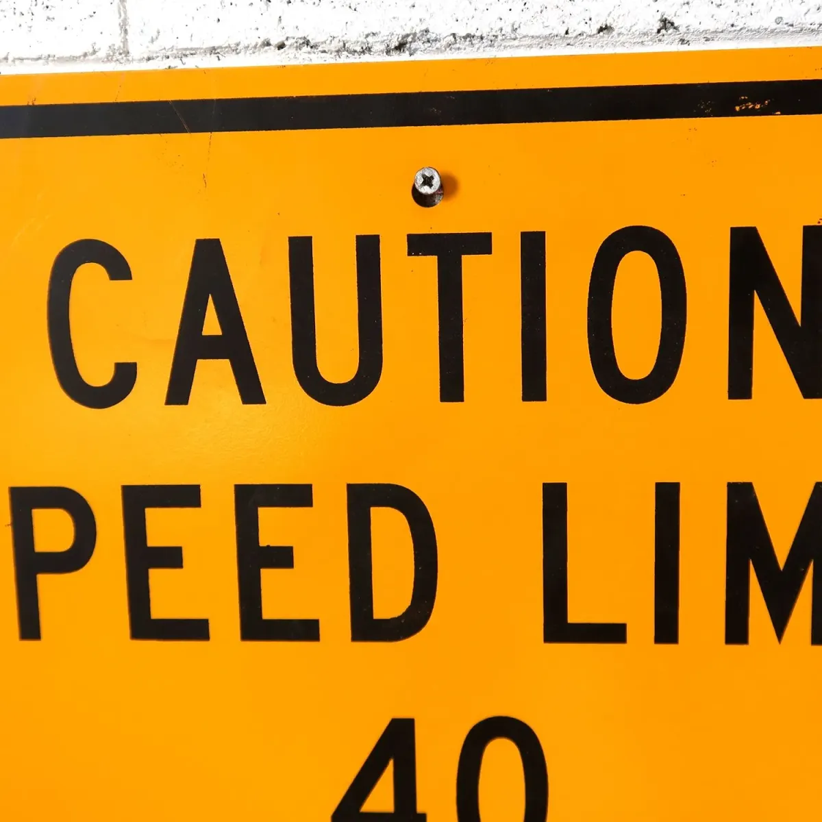 CAUTION SPEED LIMIT メタルサイン