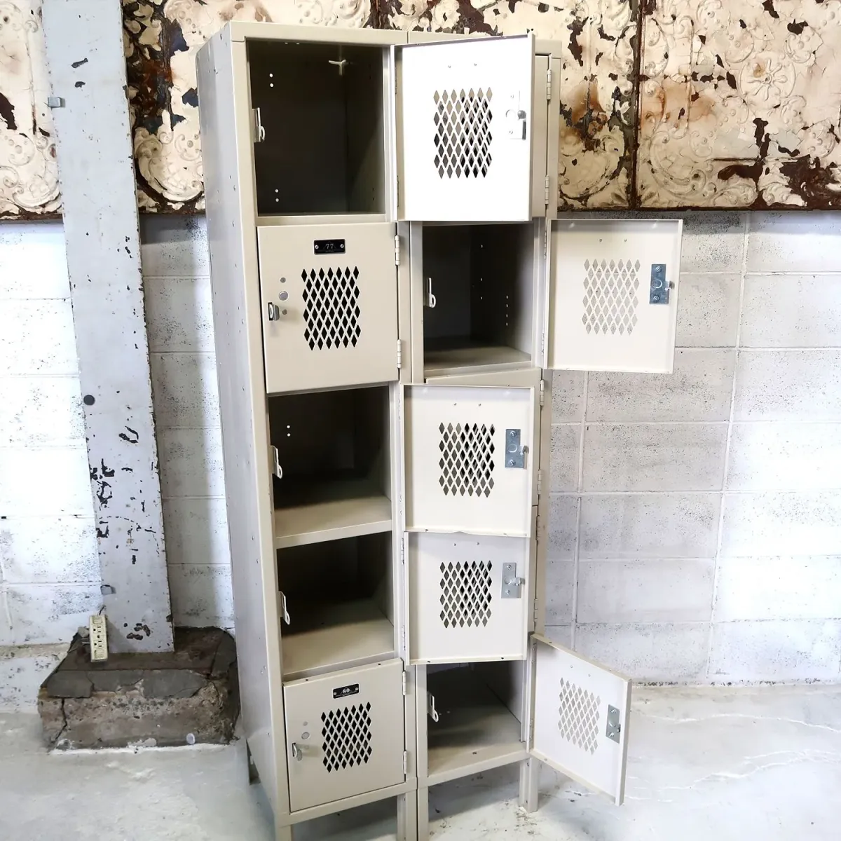 PINNACLE STORAGE PRODUCTS ビンテージ メタルロッカー