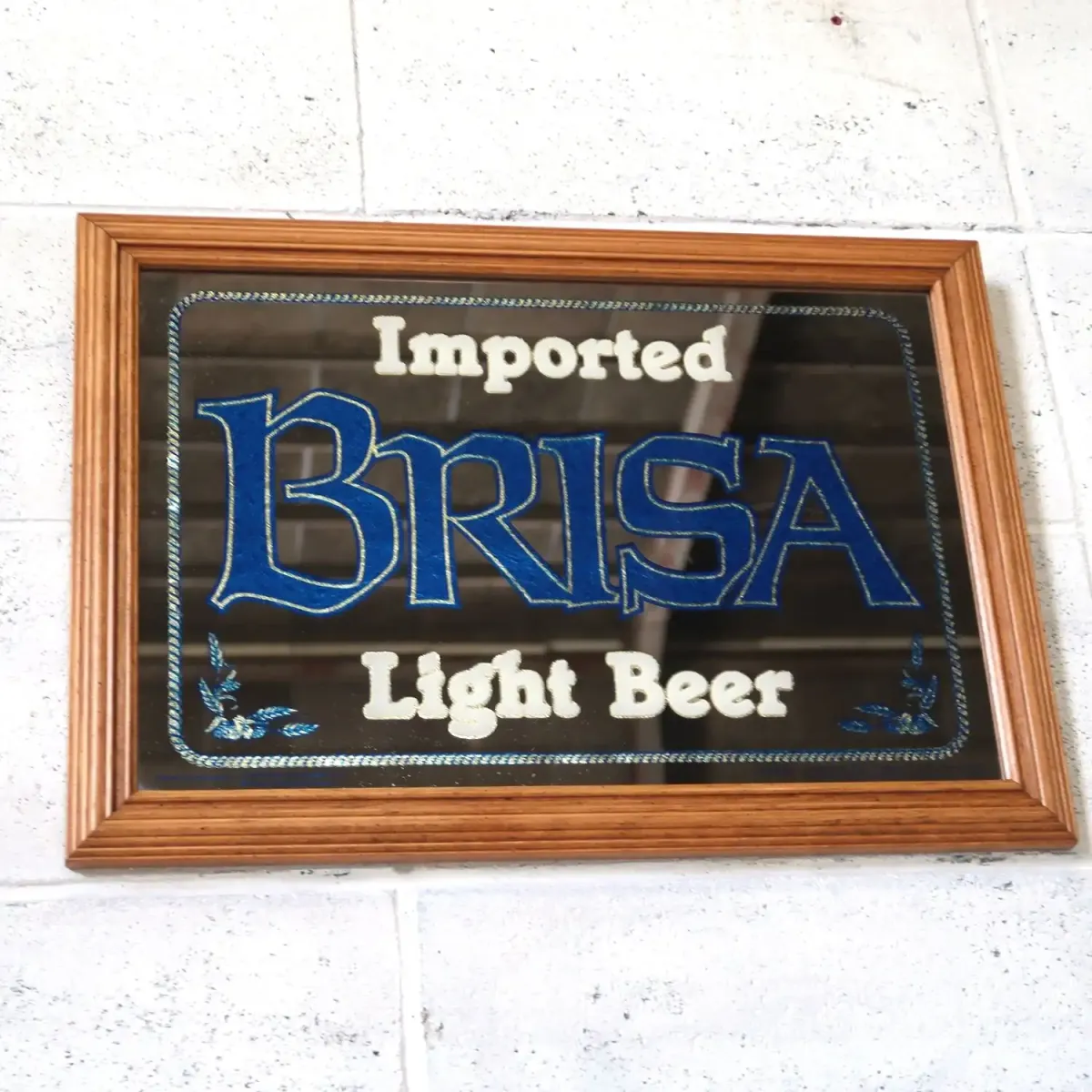 BRISA Light Beer パブミラー