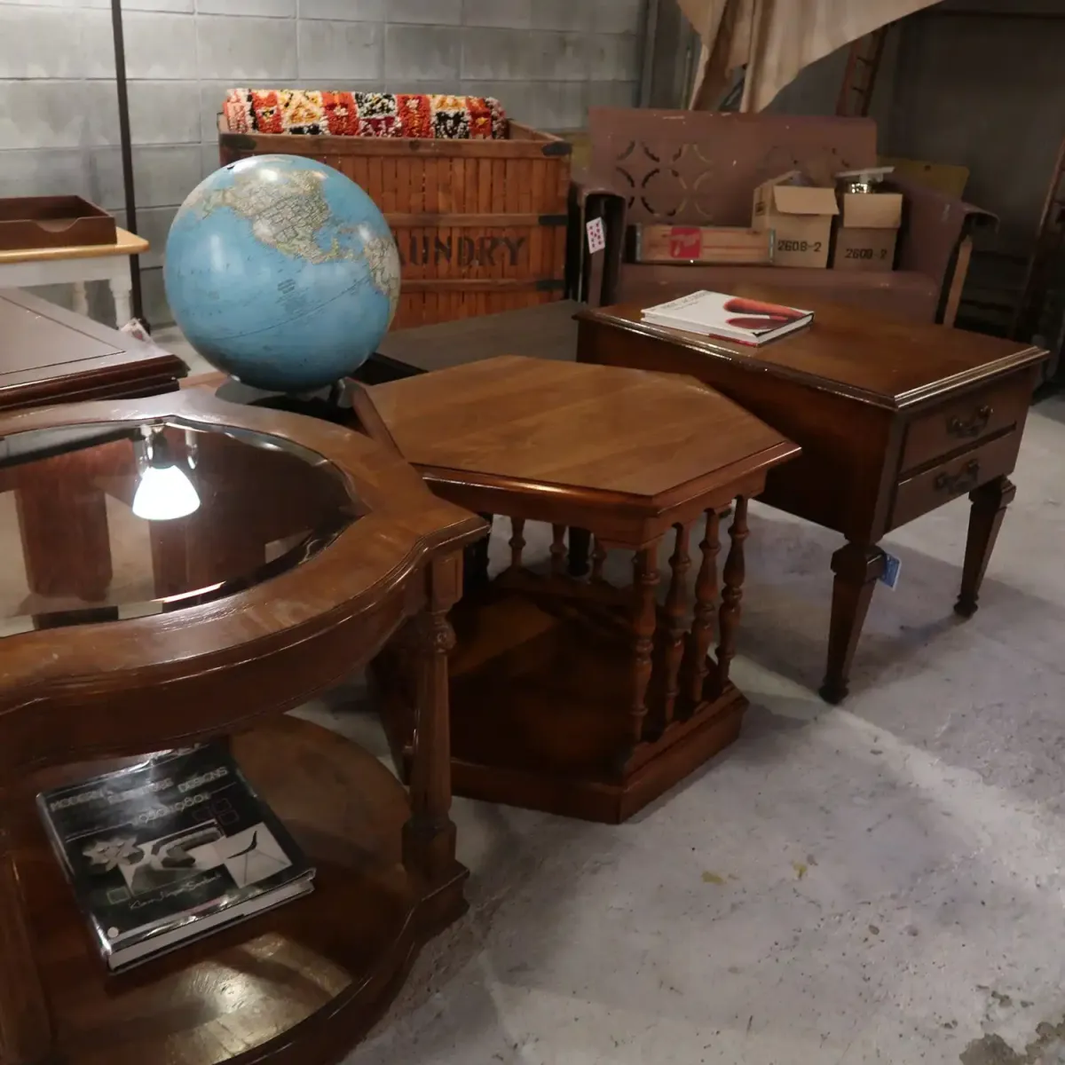 Ethan Allen アンティーク サイドテーブル 六角形