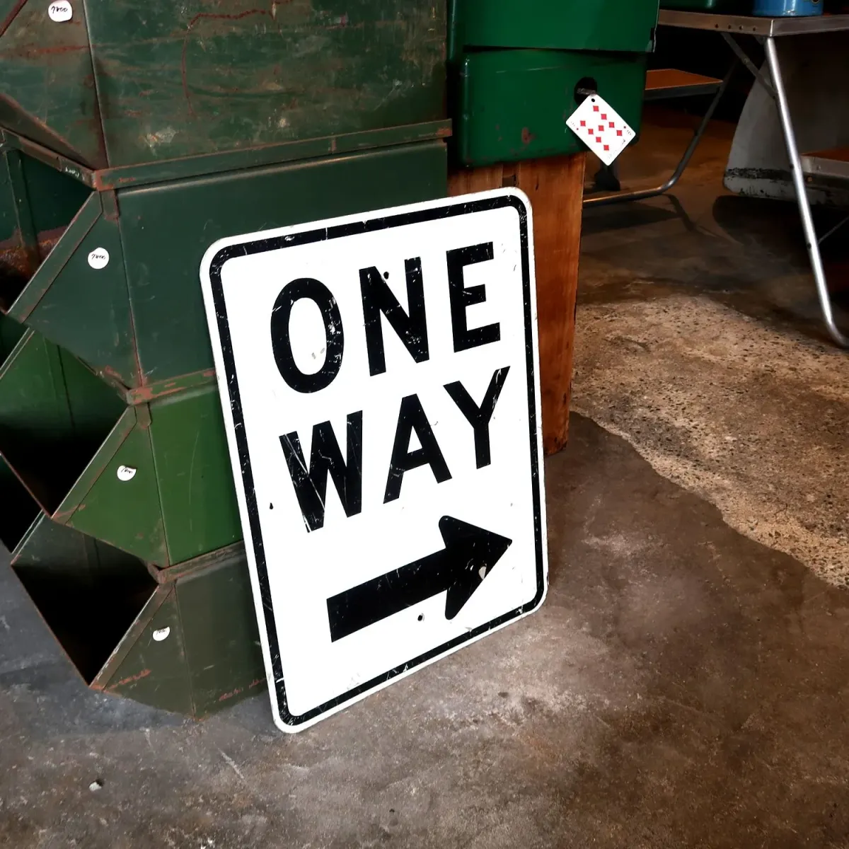 ビンテージ ロードサイン ONE WAY