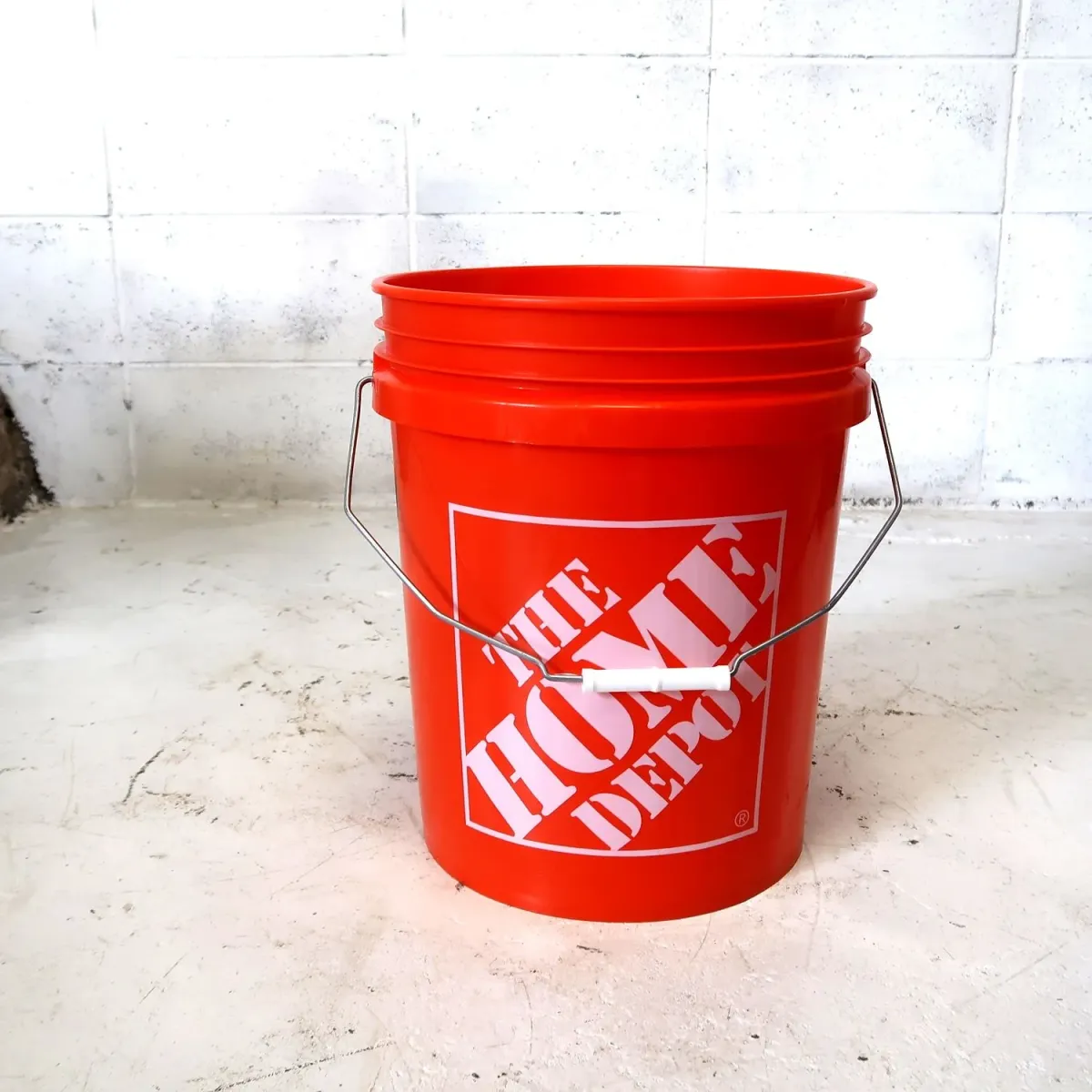 HOME DEPOT バケツ 5ガロン