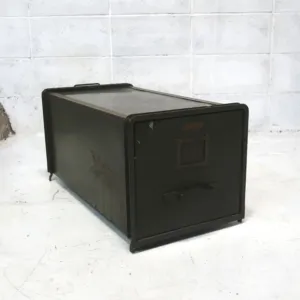 BERLOY ビンテージ メタルキャビネット