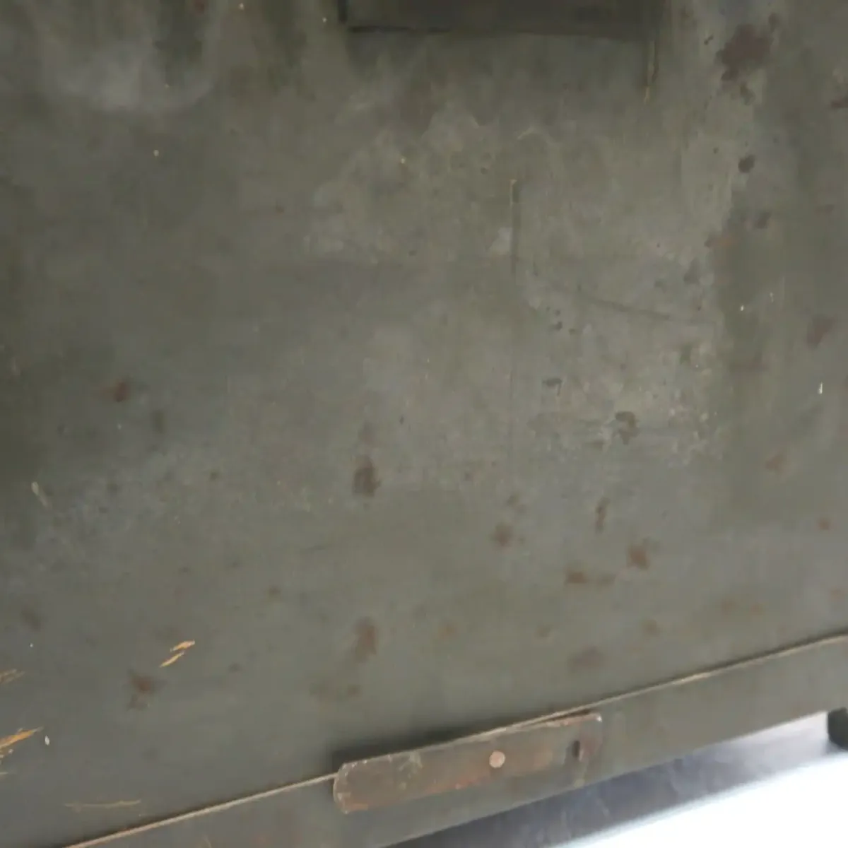 BERLOY ビンテージ メタルキャビネット