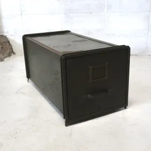 BERLOY ビンテージ メタルキャビネット