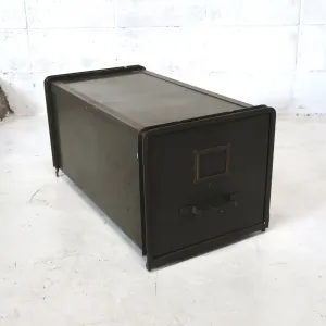 BERLOY ビンテージ メタルキャビネット